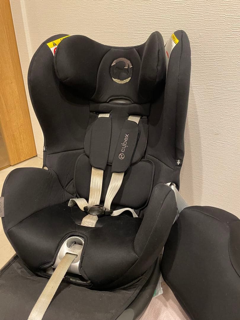 J*r様 cybex SIRONA シローナ　チャイルドシート ブラック