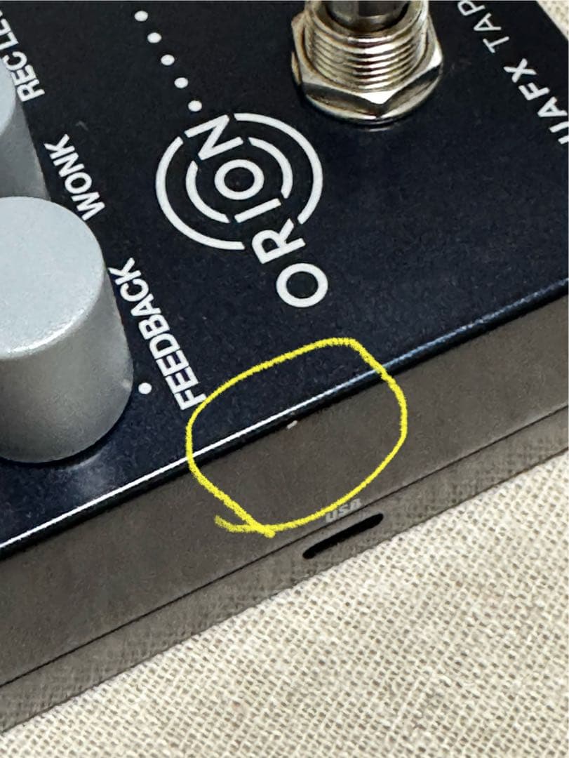 中古　UAFX Orion Tape Echo