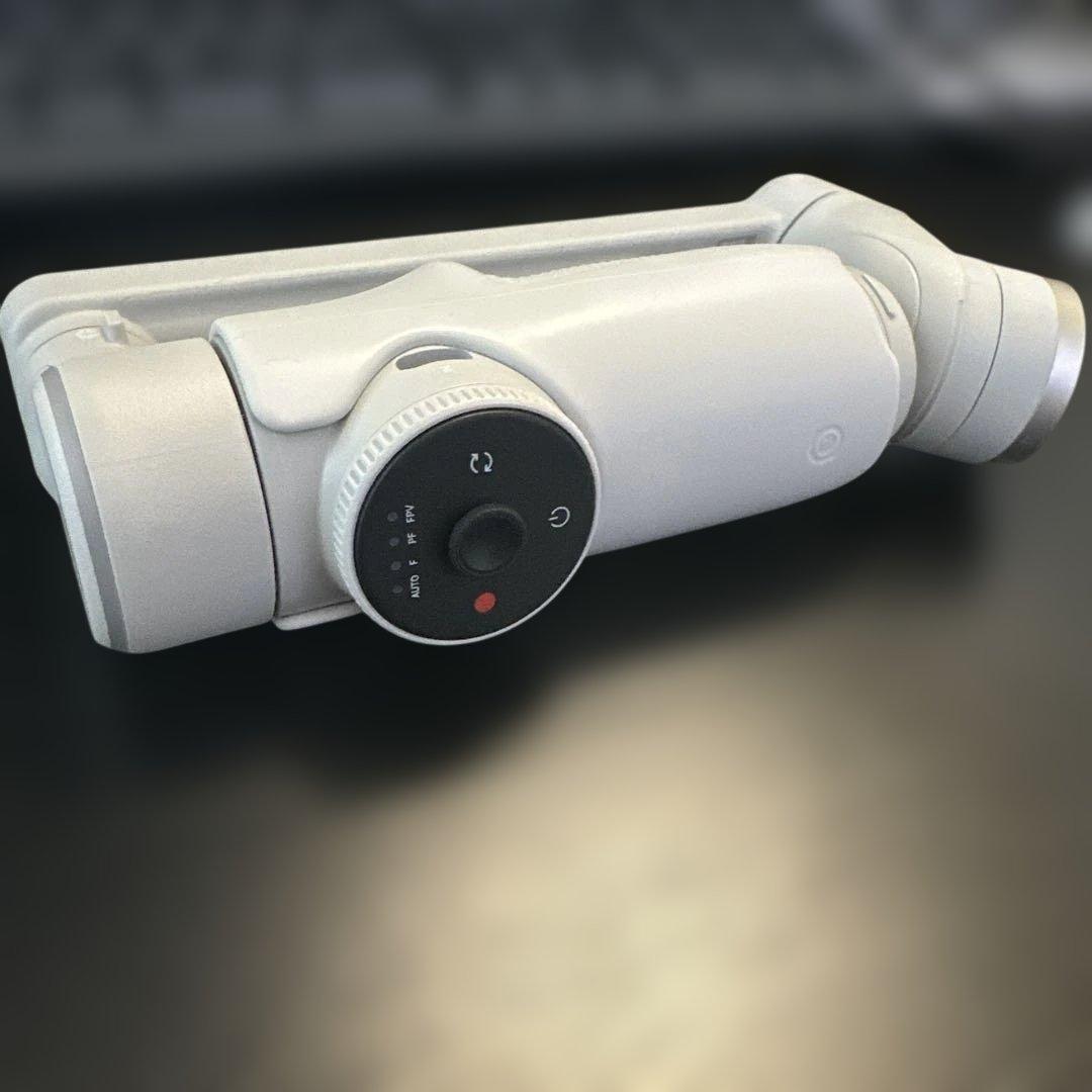 Insta360 Flow Pro スタビライザー ホワイト