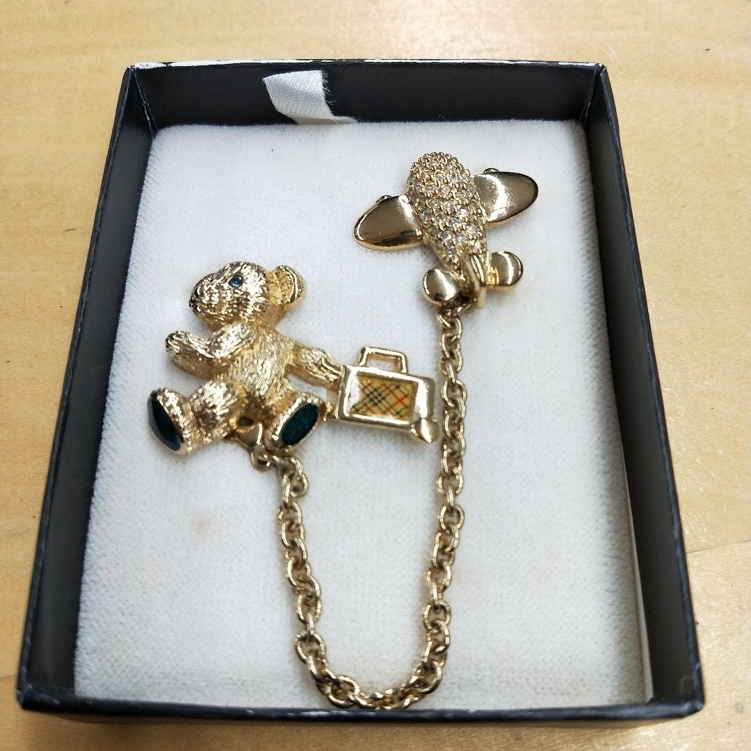 Burberrys x JAL　ブローチ　バーバリー バッヂ