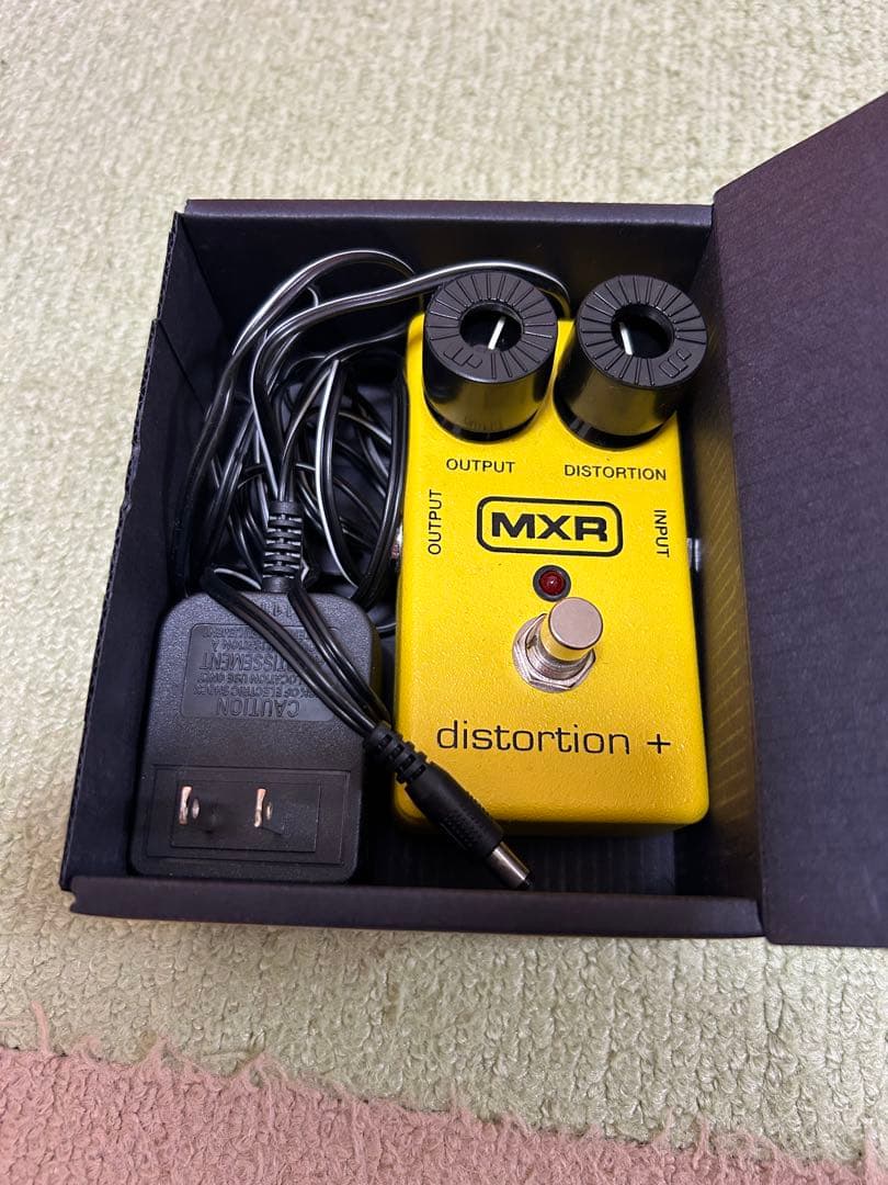 MXR M-104 Distortion+ ギターエフェクターディストーション