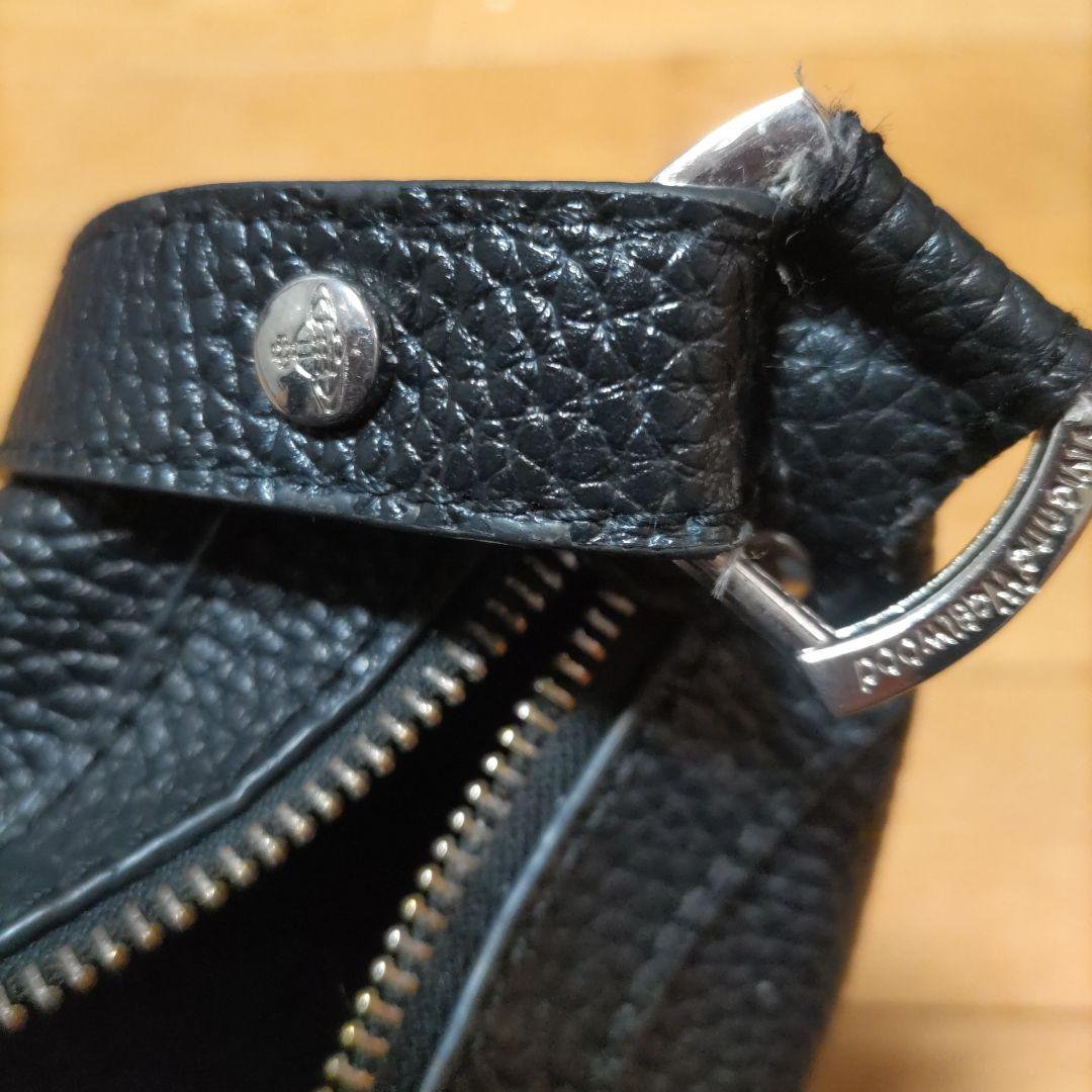 早いもの勝ち　男女兼用　黒　ヴィヴィアンウエストウッド ショルダーバッグ レザー