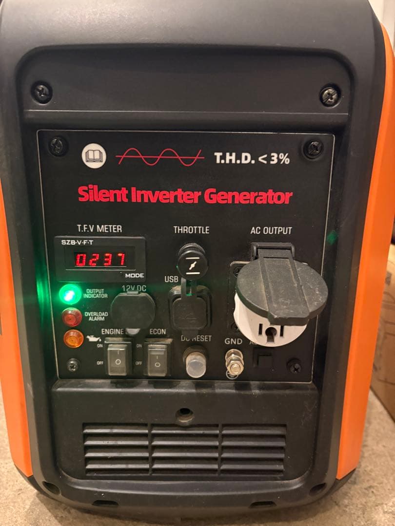 インバーター発電機　220V 50HZ 3500W 農業ドローンなどに