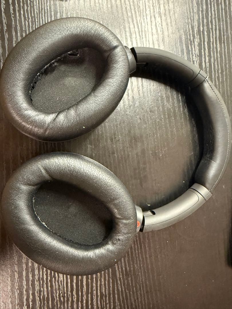 Sony WH-1000XM4 ブラック