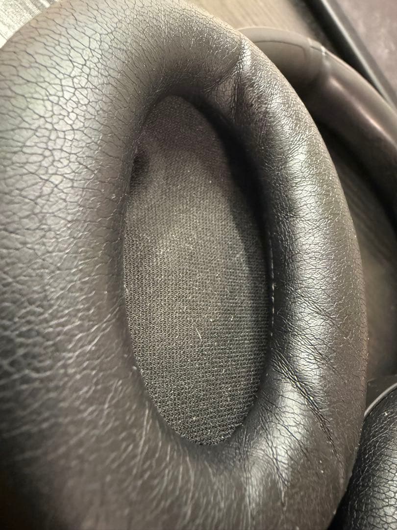 Sony WH-1000XM4 ブラック