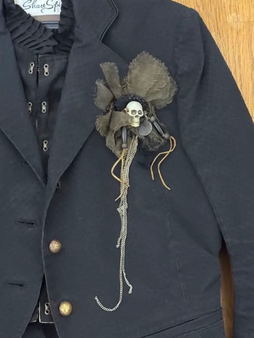 シェアースピリット スカルデザイン コサージュ