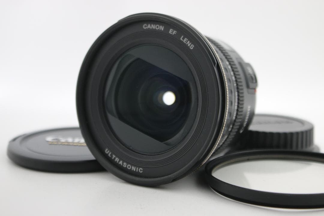 ★完動品★Canon EF 20-35mm f3.5-4.5 USM 広角レンズ