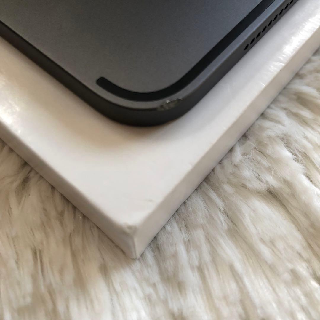 【完動品】iPad Pro 11インチ 第2世代 256GB 【すぐ発送】