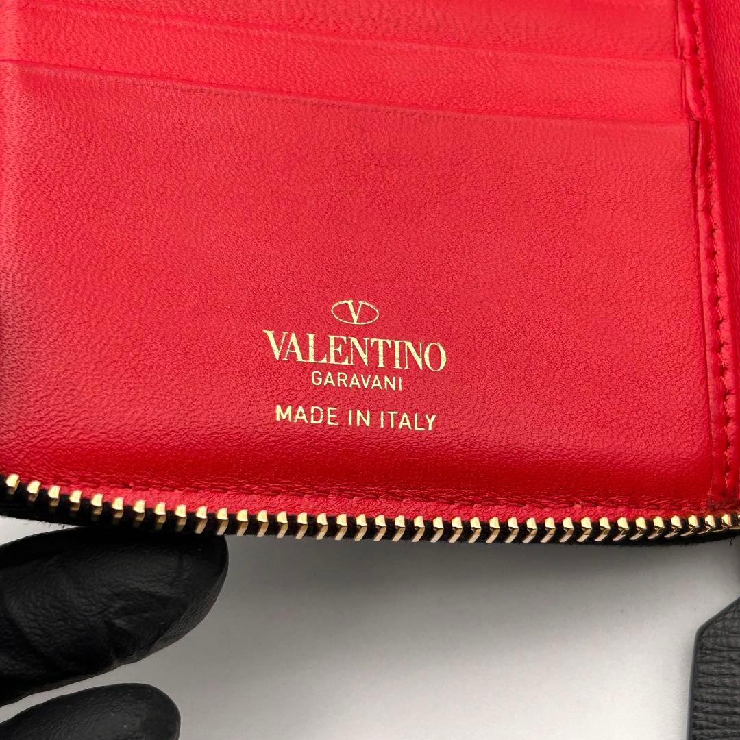 ✨極美品✨ VALENTINO ヴァレンティノ 二つ折り財布 高級 希少性大✨