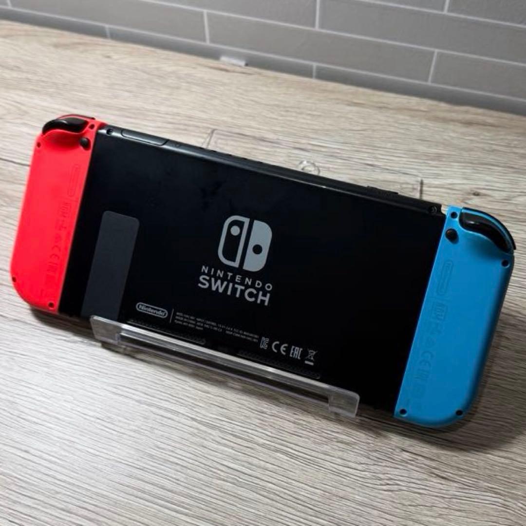 【超美品】任天堂Switch 本体 おまけ色々付き