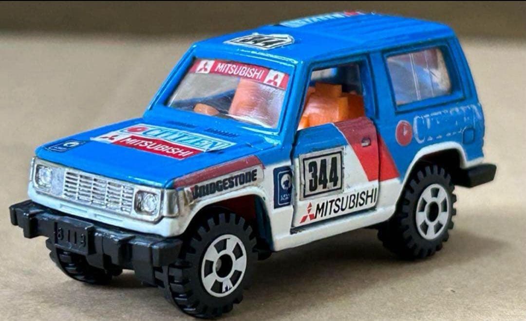 トミカ 三菱 パジェロ CITIZEN