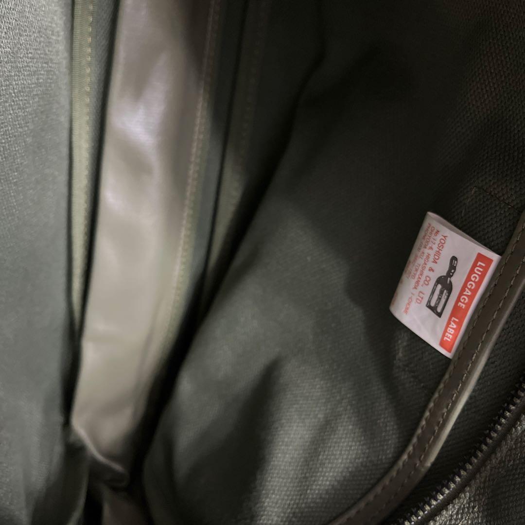 ラゲージレーベルビジネスバッグとショルダーバッグ