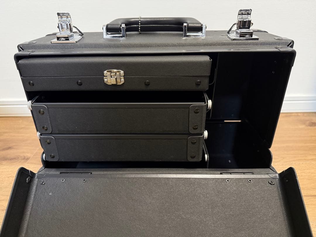 シュウウエムラ オリジナル メイクアップ ボックス