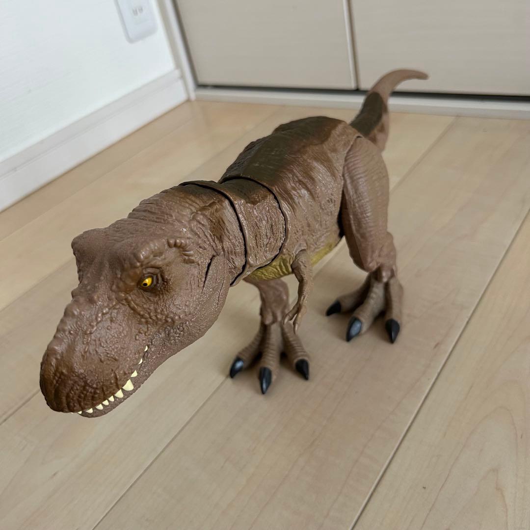 ジュラシックワールド　インドミナスレックス/ティラノサウルス/スピノサウルス