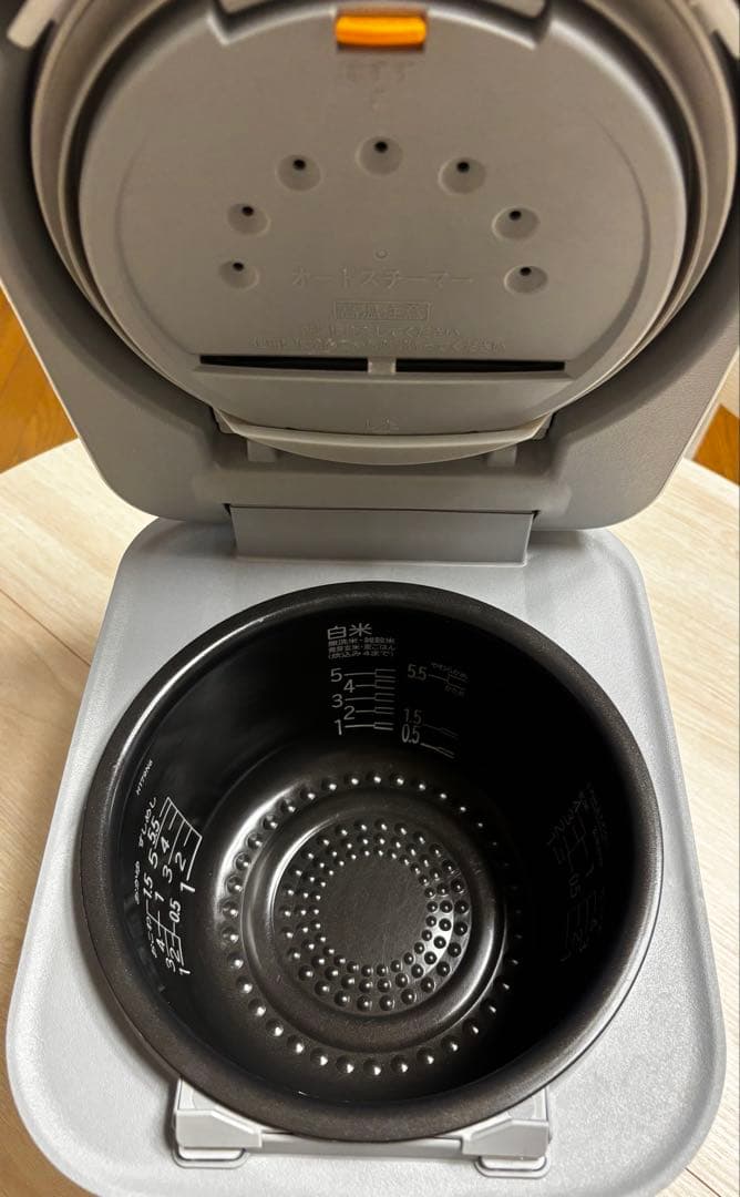 日立HITACHI IH炊飯器5.5合炊　RZ-V100FM ふっくら御膳