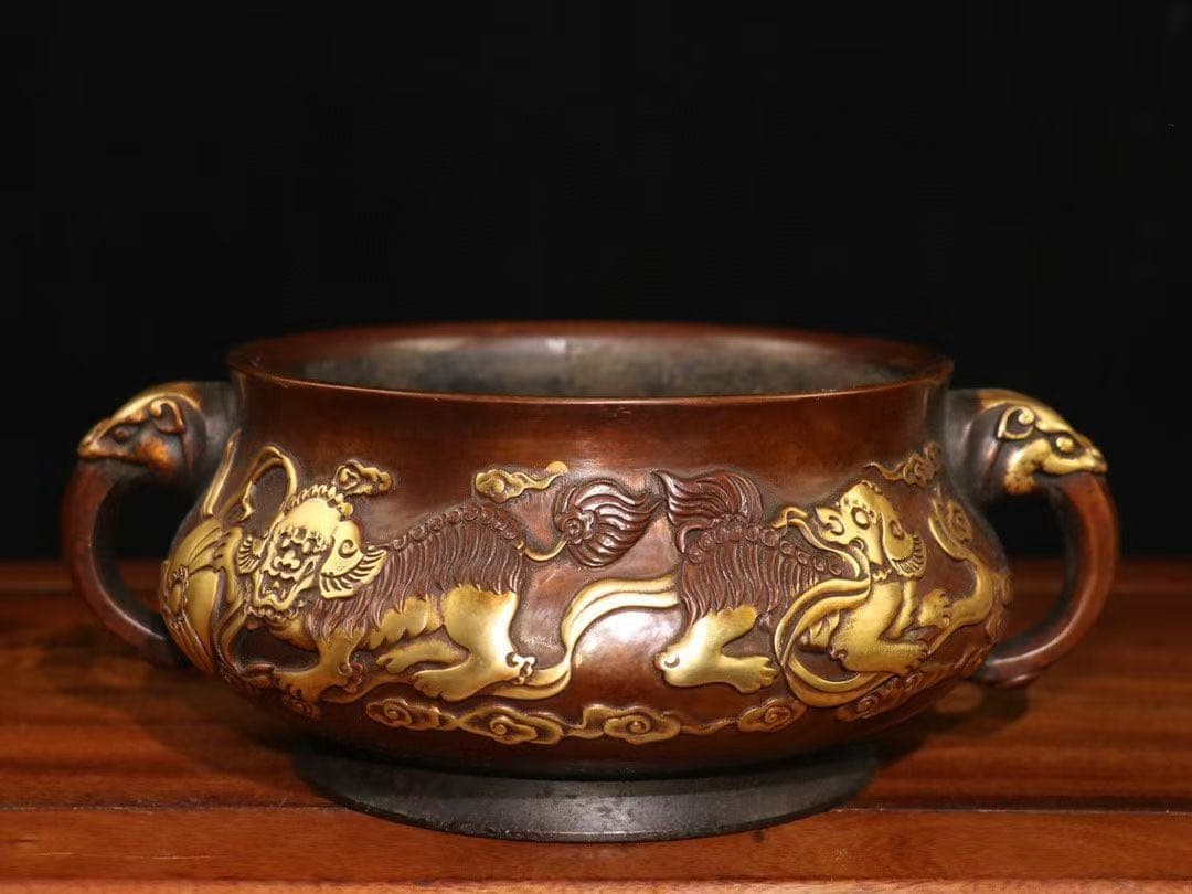 旧家珍蔵 大明宣徳紫銅純銅製塗真金 財獅子香炉 供養 文化財　時代物　開運厄除け