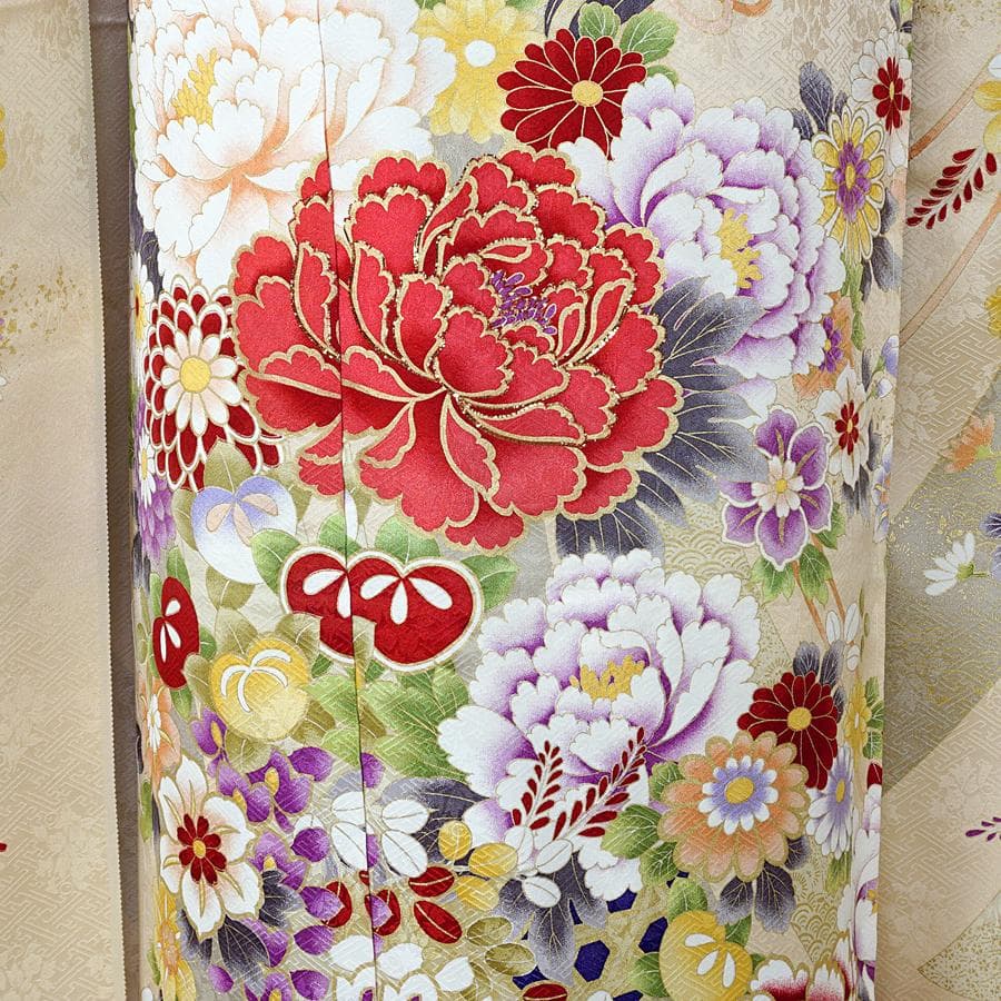 振袖セット オーダー仕立て 鳥の子色 ベージュ　牡丹　古典　成人式