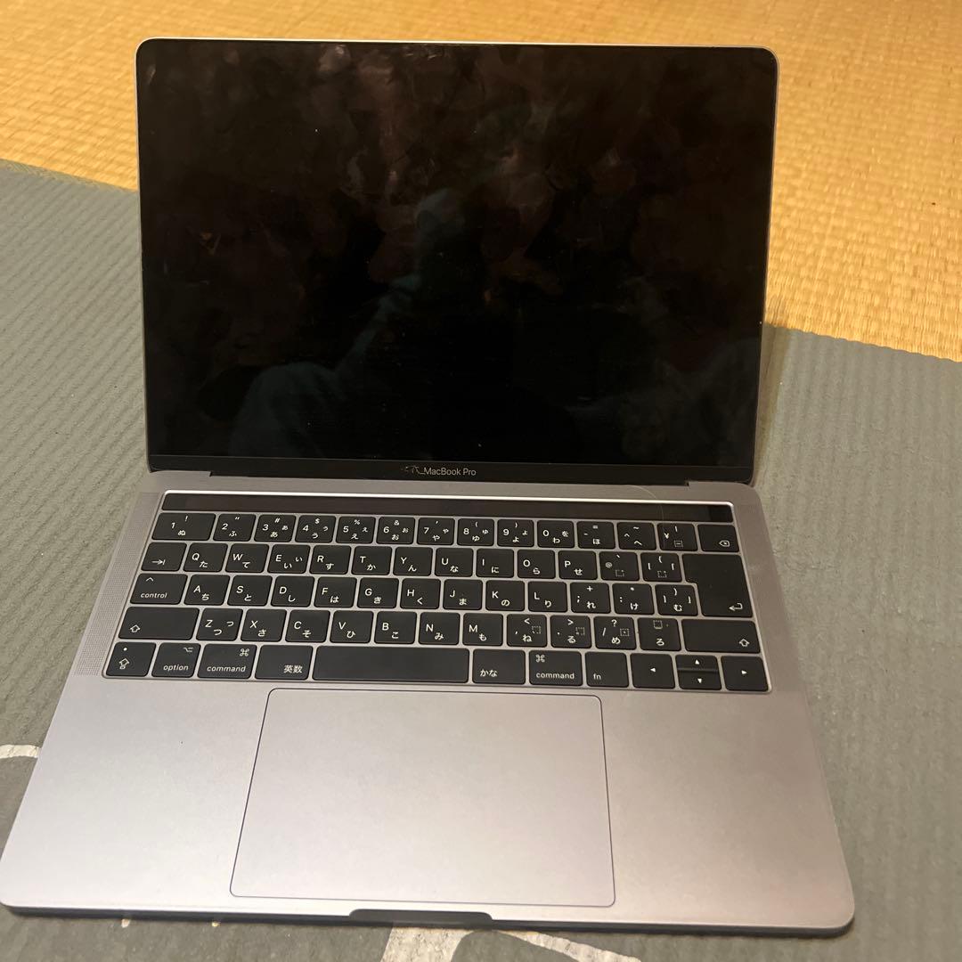 Apple MacBook Pro スペースグレー