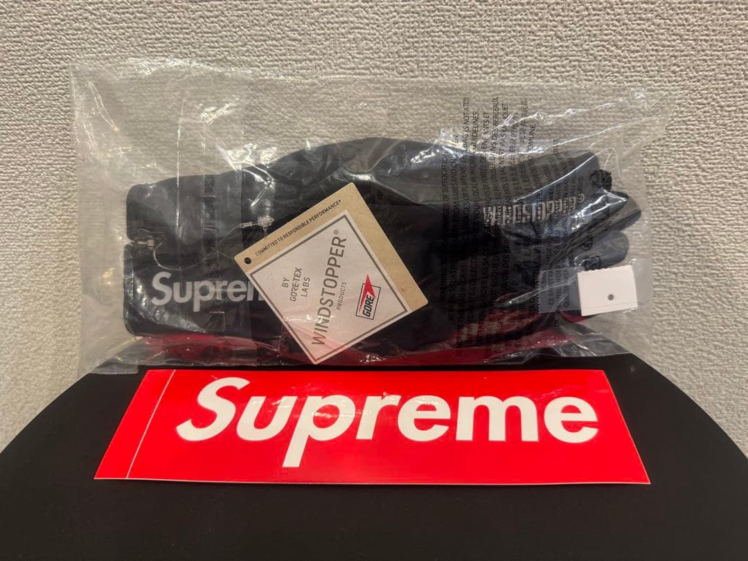 新品未使用 WINDSTOPPER® Zip Gloves 黒