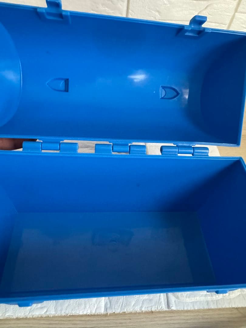 ディズニーオンアイス▪︎モンスターズインク▪︎ヘルメット ＆ 工具箱