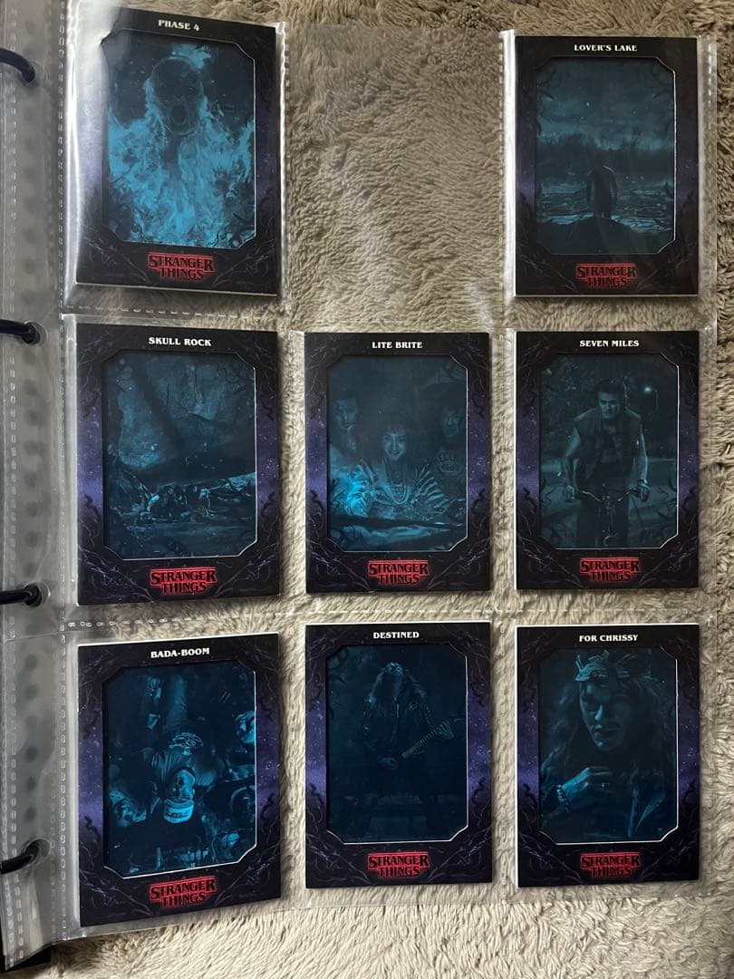 ストレンジャー・シングス トレーディングカードセット