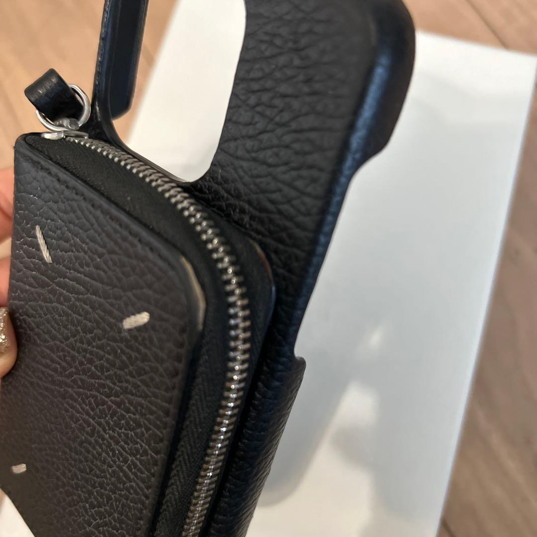 メゾンマルジェラ　iPhoneケース