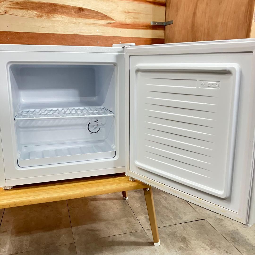 一都三県限定　配送設置無料　冷凍庫　1ドア　MAXZEN マクスゼン　2023年