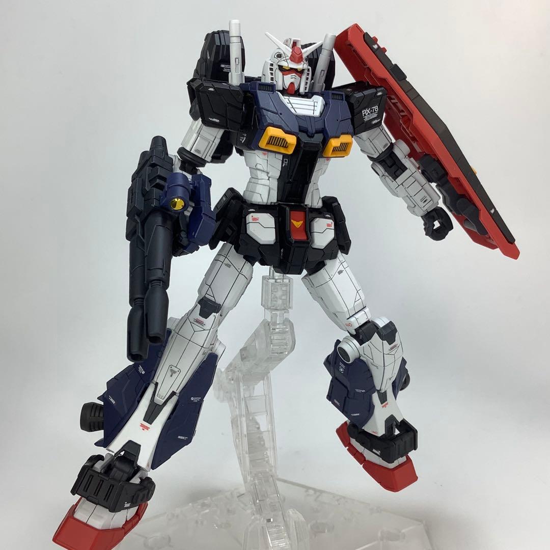HG RX-78F00HMT 高機動型ガンダム　塗装済完成品