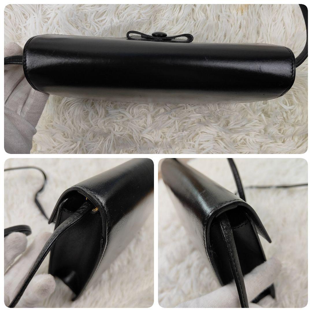 Dior　ショルダーバッグ　ロゴ金具　リボン　ブラック　レザー