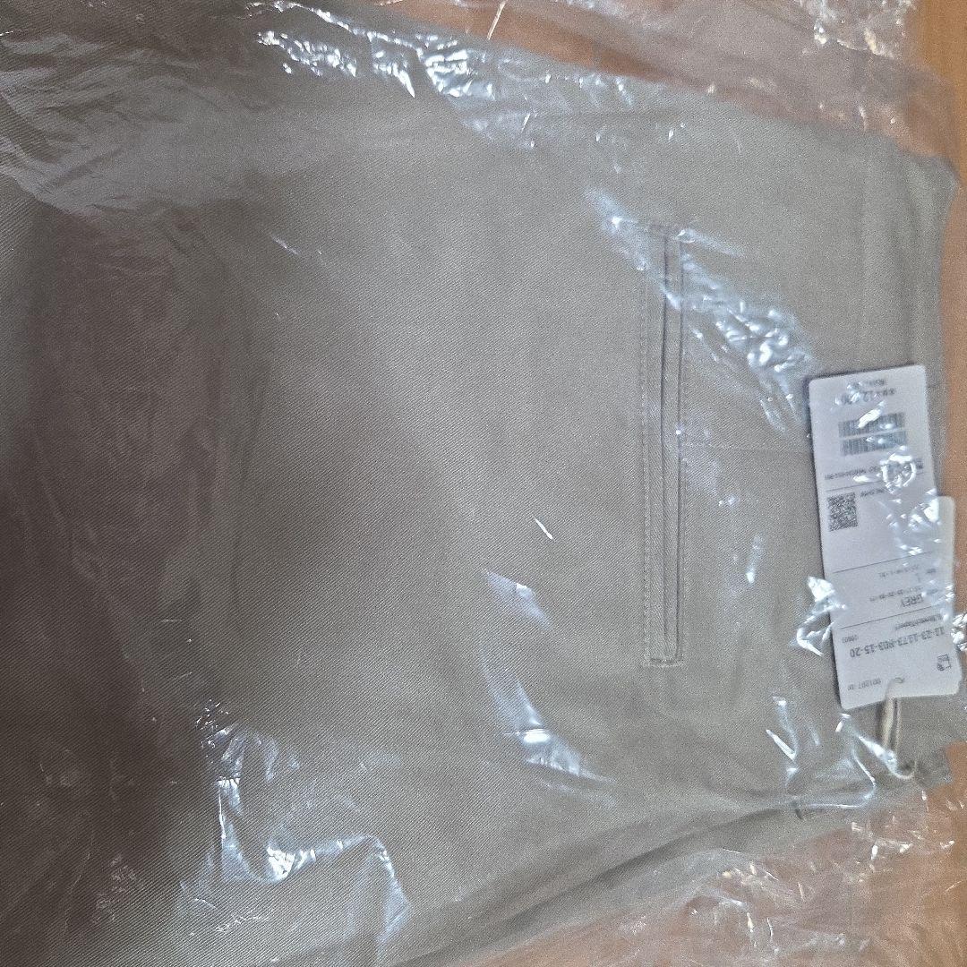 Ｘ品　BEAMS チノパン　ストレッチテーパードチノ　グレー&ベージュ2本