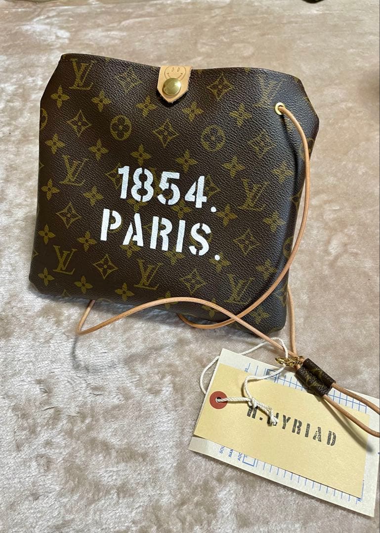 ◆新品未使用　◆h.myriad サコッシュ　ショルダーポーチ