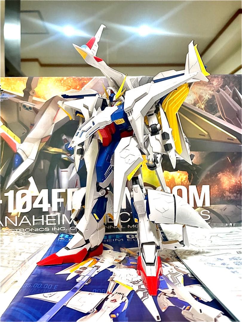 海外製　RX-104FF GUNDOOM 1/144 素組み　プラモデル