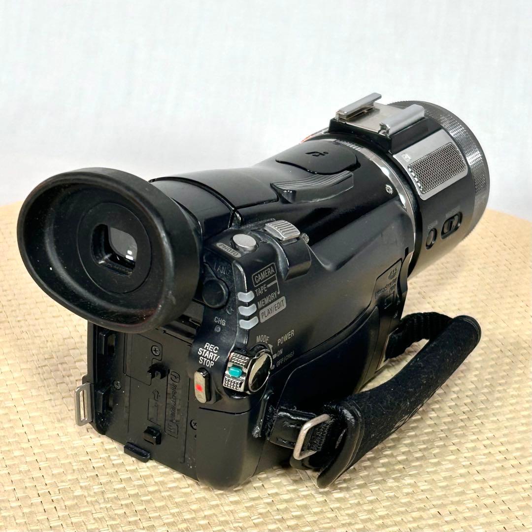 SONY ハンディービデオカメラ　HVR-A1J