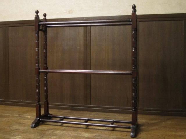 英国 イギリス アンティーク 挽物装飾 タオルスタンド/タオル掛け/ハンガー