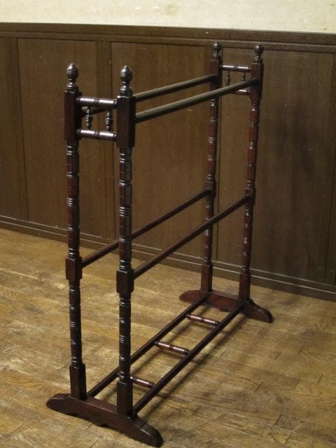 英国 イギリス アンティーク 挽物装飾 タオルスタンド/タオル掛け/ハンガー