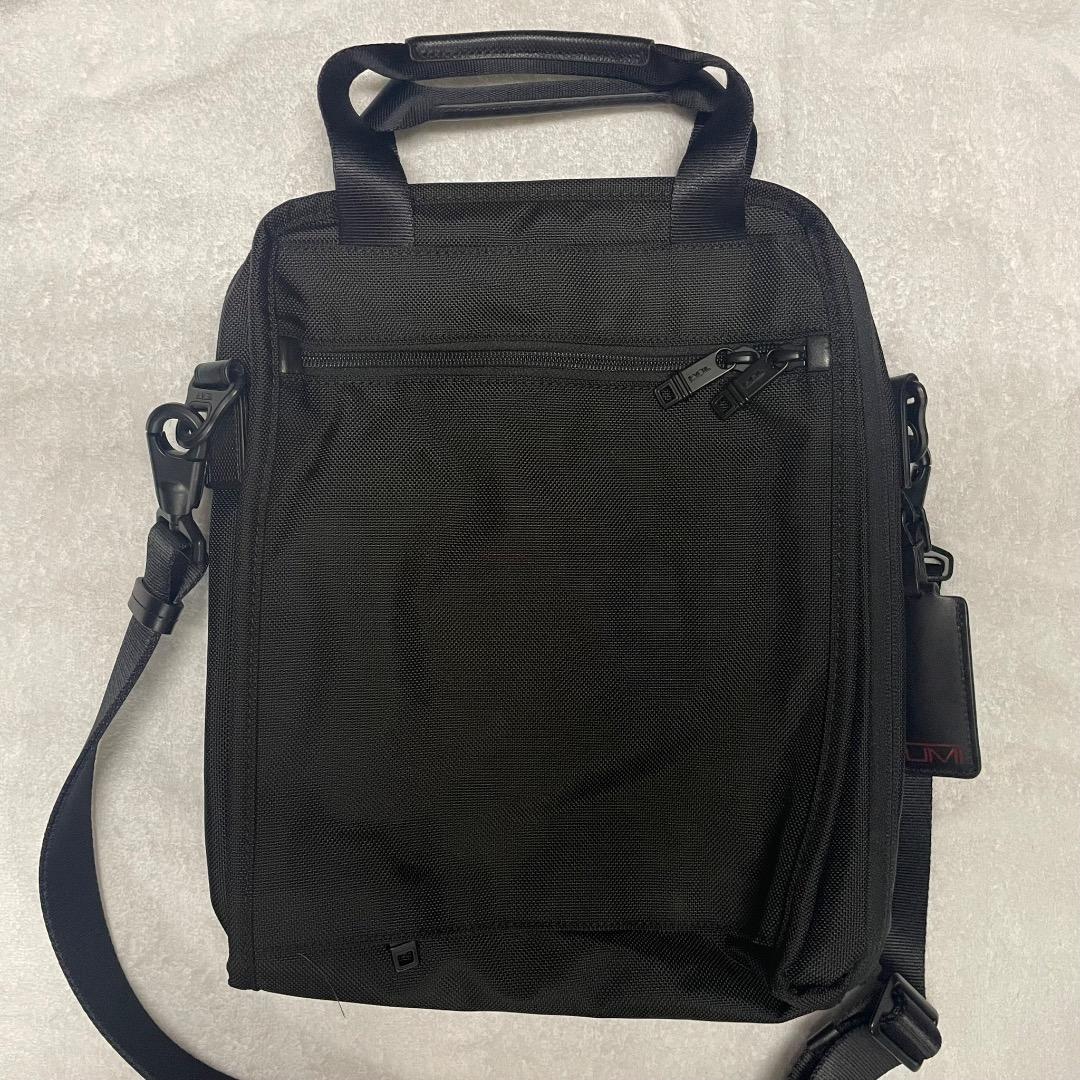 【極美品】TUMI ブラック 2Way ビジネスバッグ 縦　縦長