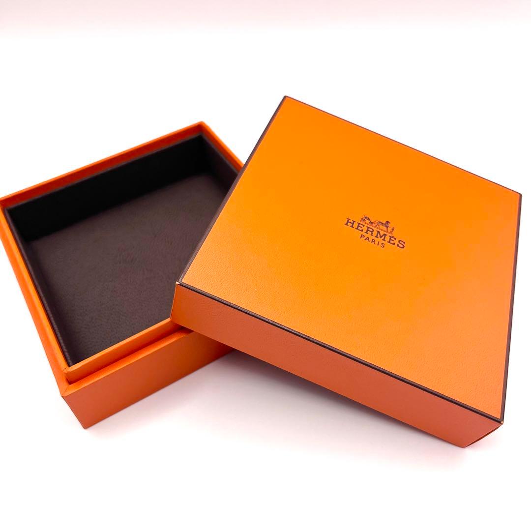 【新品未使用】エルメス オーケリー カデナ ピアス エトゥープ