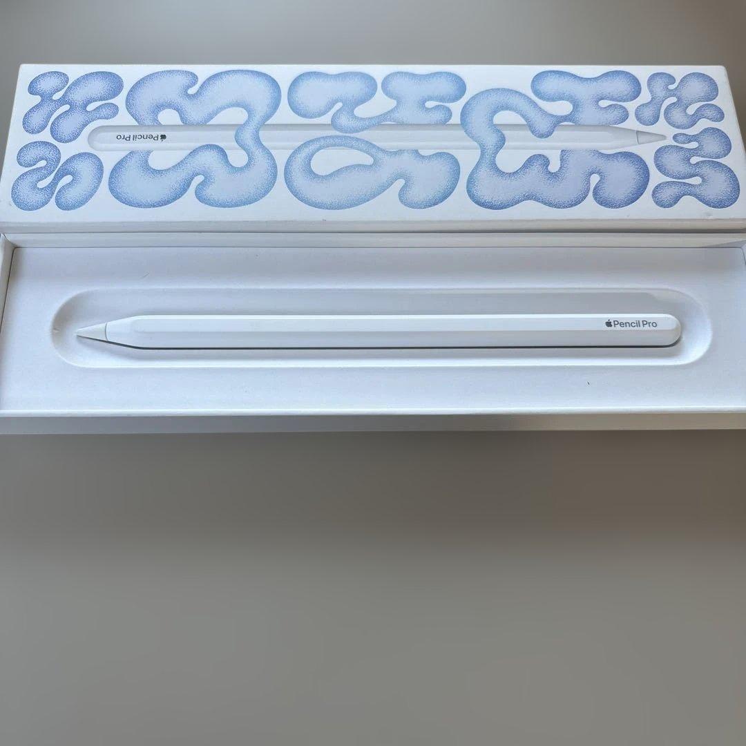 Apple Pencil Pro ホワイト