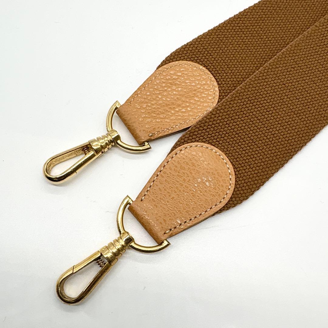 ハイクラス パンチング レザー ショルダーバッグ キャメル Hモチーフ