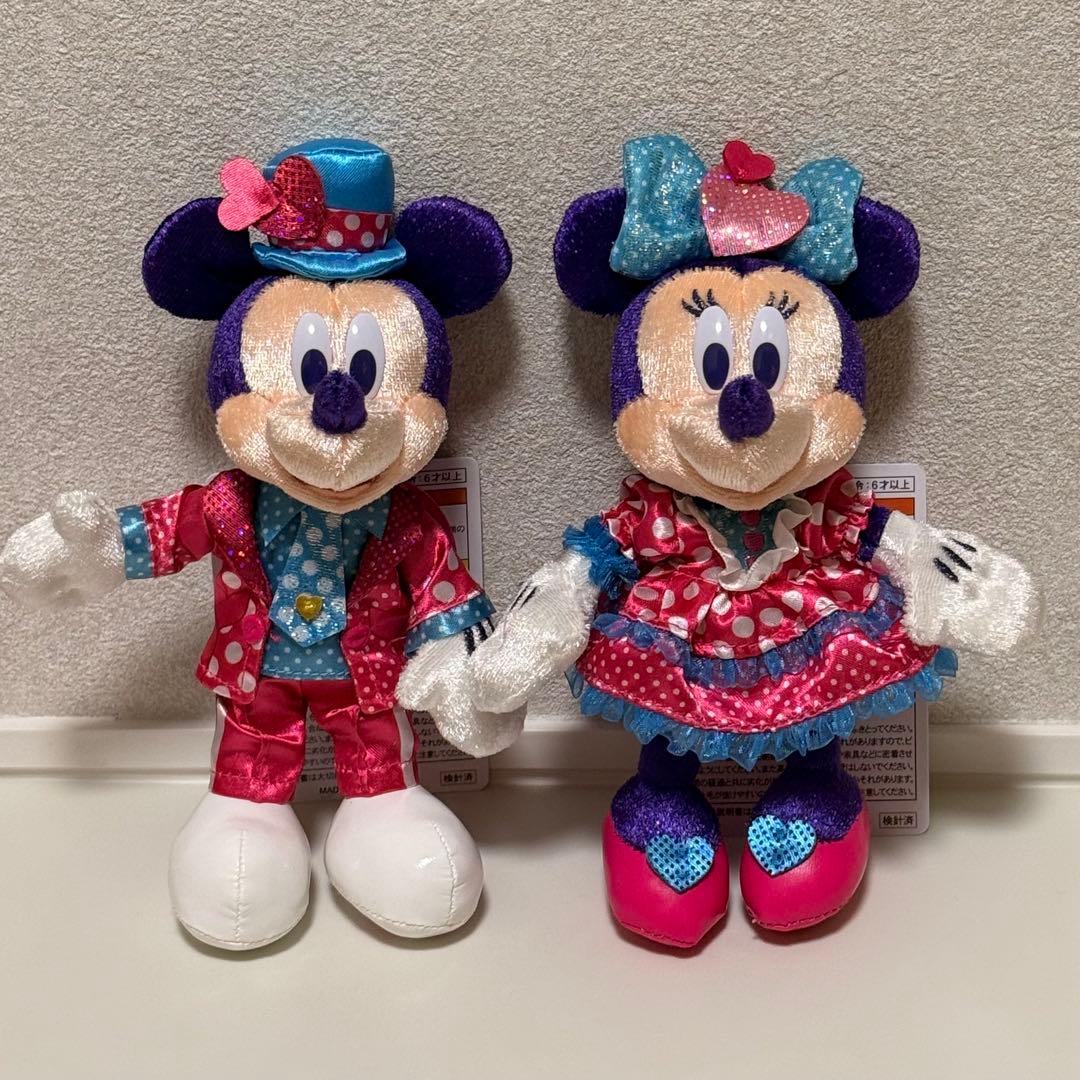 ディズニー ミッキー ミニー ぬいぐるみバッジ