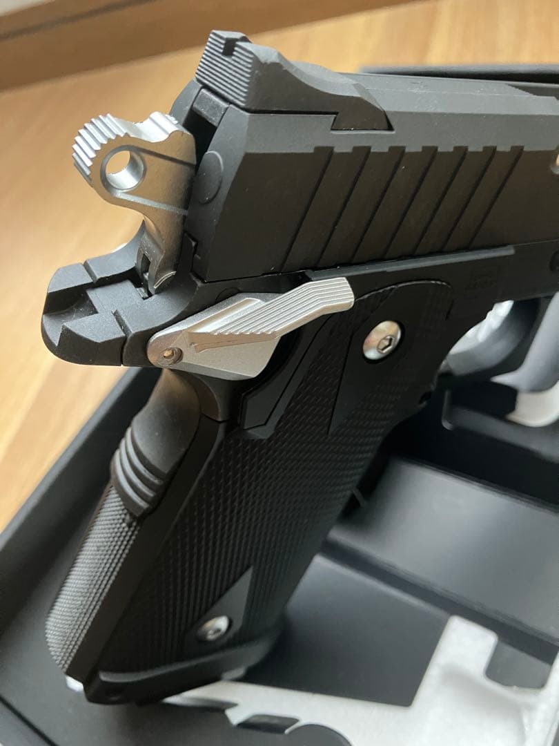 な*り様 東京マルイ電動ハンドガン ハイキャパe