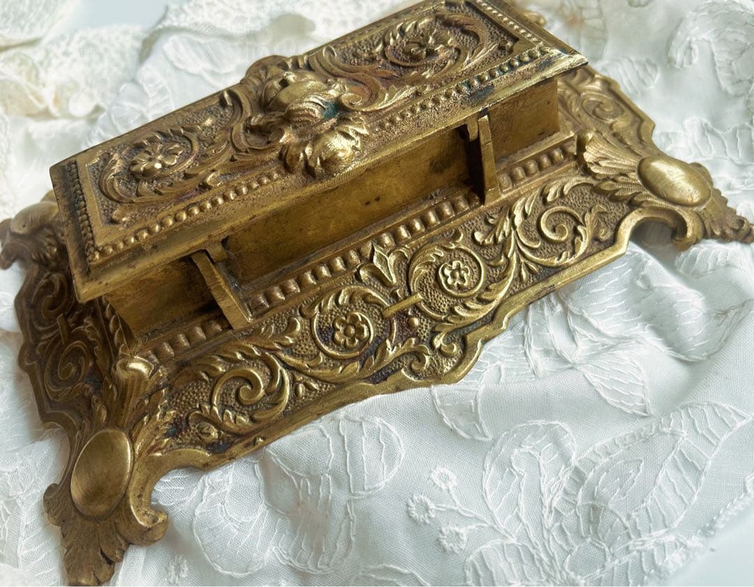 レア　フランス アンティーク 真鍮製 切手スタンド 天使のレリーフ 重厚840g