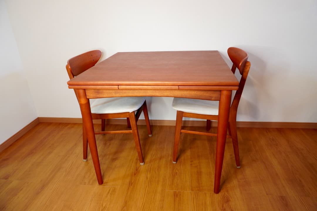 ACTUS H.W.F マホガニー エクステンションテーブル&チェア2脚