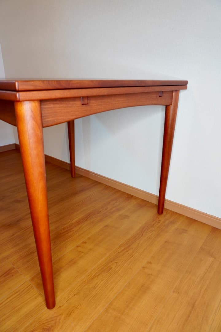 ACTUS H.W.F マホガニー エクステンションテーブル&チェア2脚