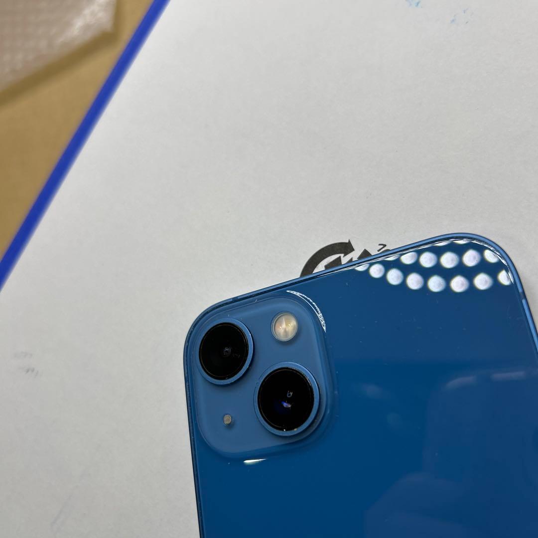 Apple iPhone 13 128GB ブルー