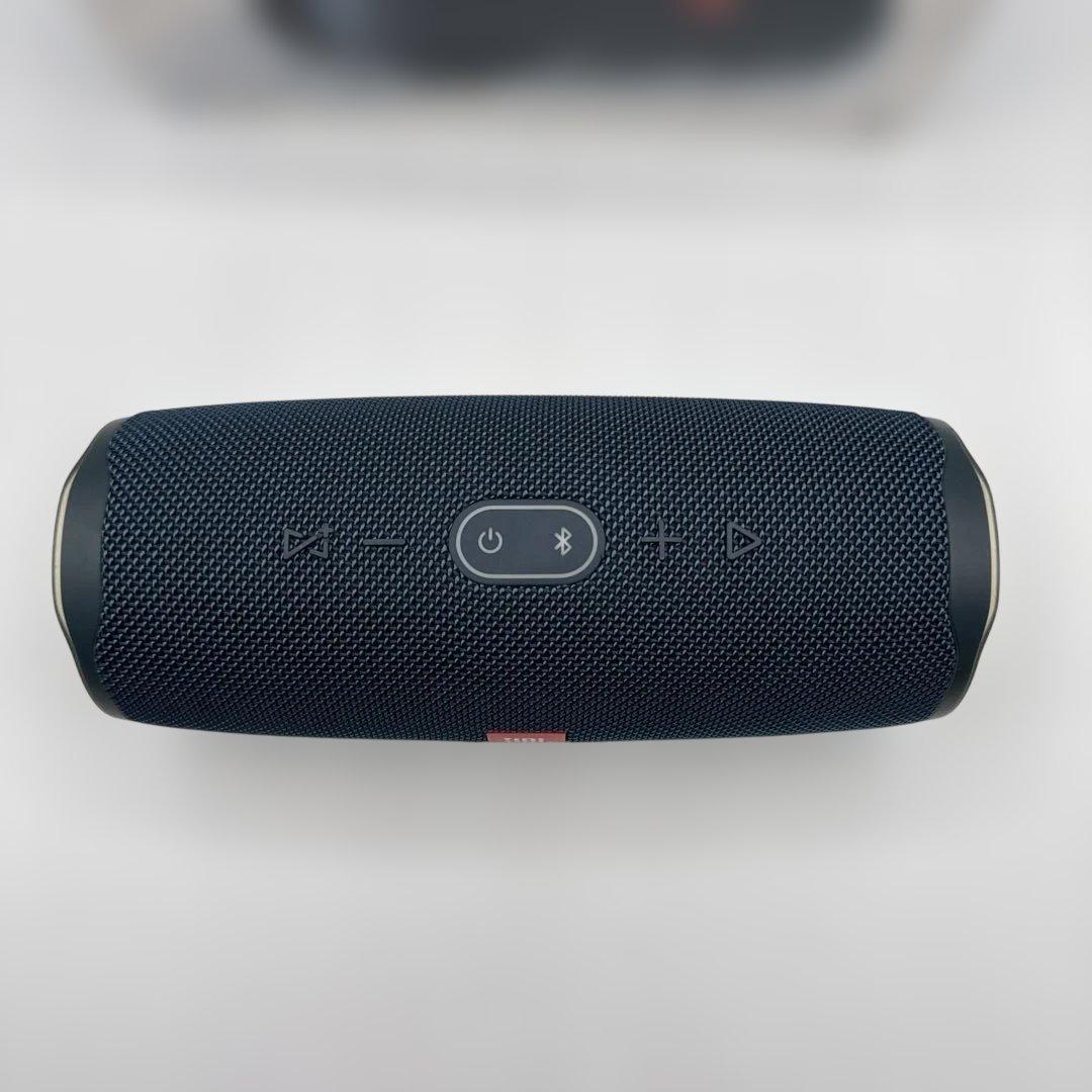 美品◆ 付属品全てJBL CHARGE4 Bluetoothワイヤレススピーカー