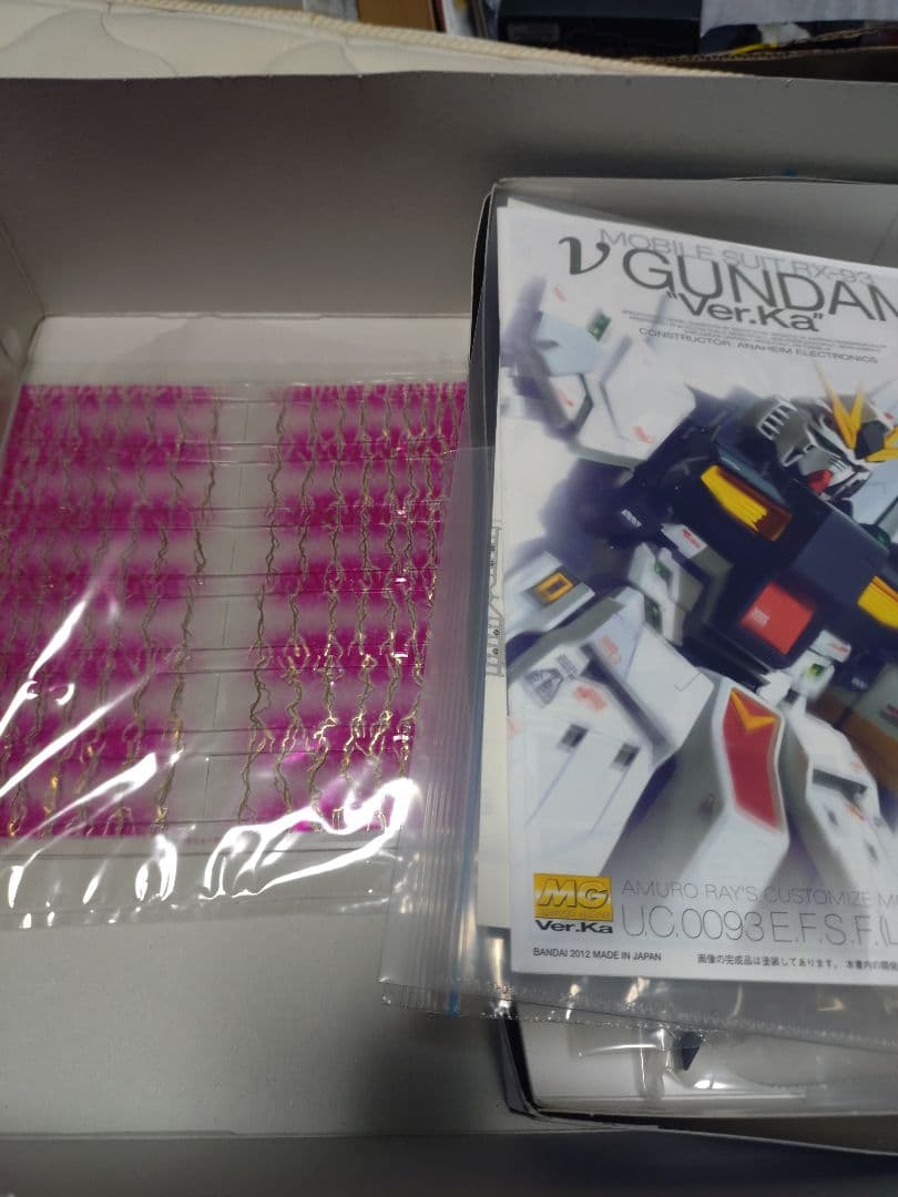 mg　νガンダム　ver.ka　ダブルフィンファンネル　塗装済み完成品