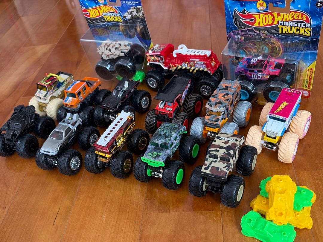 ホットウィール　モンスタートラック　セット売り14台