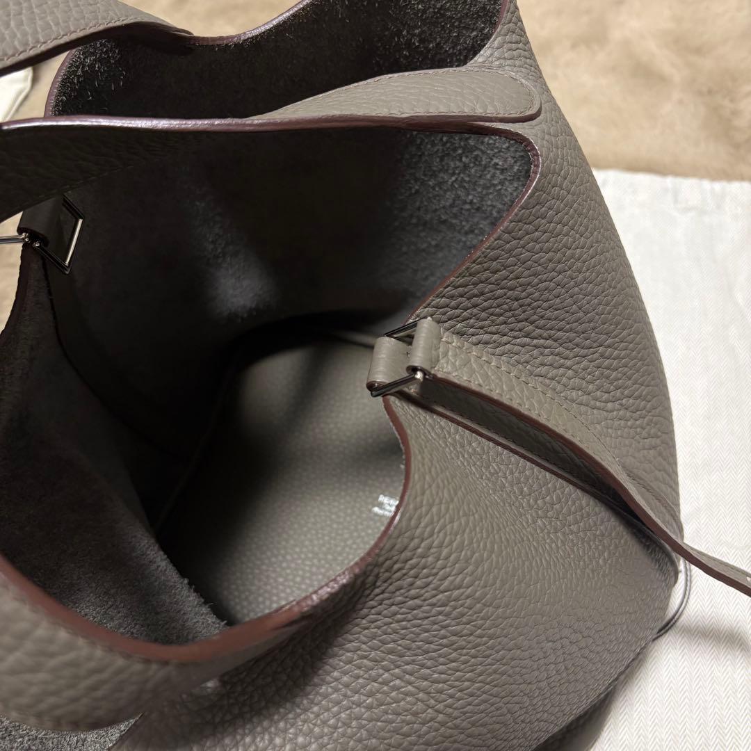 【美品】エルメス　ピコタンロック22 MM トリヨンクレマンス　エタン