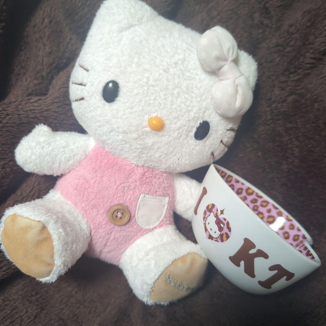 ハローキティ　vivitixgirls 　ヒョウ柄　 お皿 トレイ ぬいぐるみ